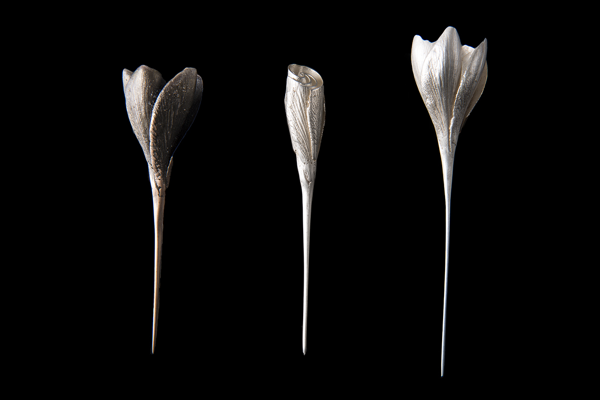 Sarah Elson, Frangipani pins and needles 3 pins-2016